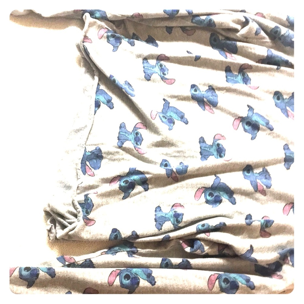 Cropped long sleeve shirt